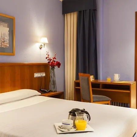 Express Covadonga فندق