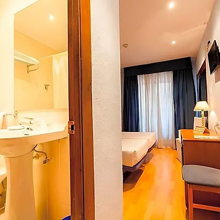 Hotel Express Covadonga 2*