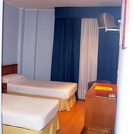 Express Covadonga Hotel 2*