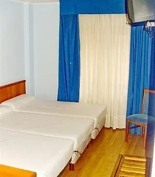 Express Covadonga Отель 2*