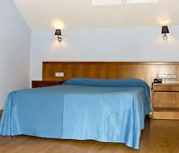 Отель Express Covadonga Овьедо